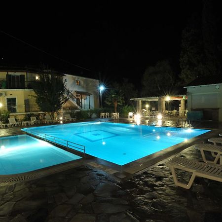 Elli Marina Studios And Apartments Benitses (Corfu) Exterior foto