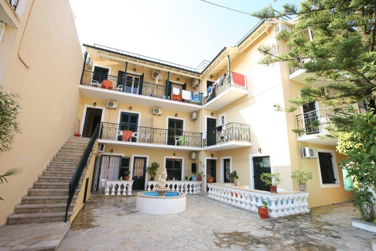 Elli Marina Studios And Apartments Benitses (Corfu) Exterior foto