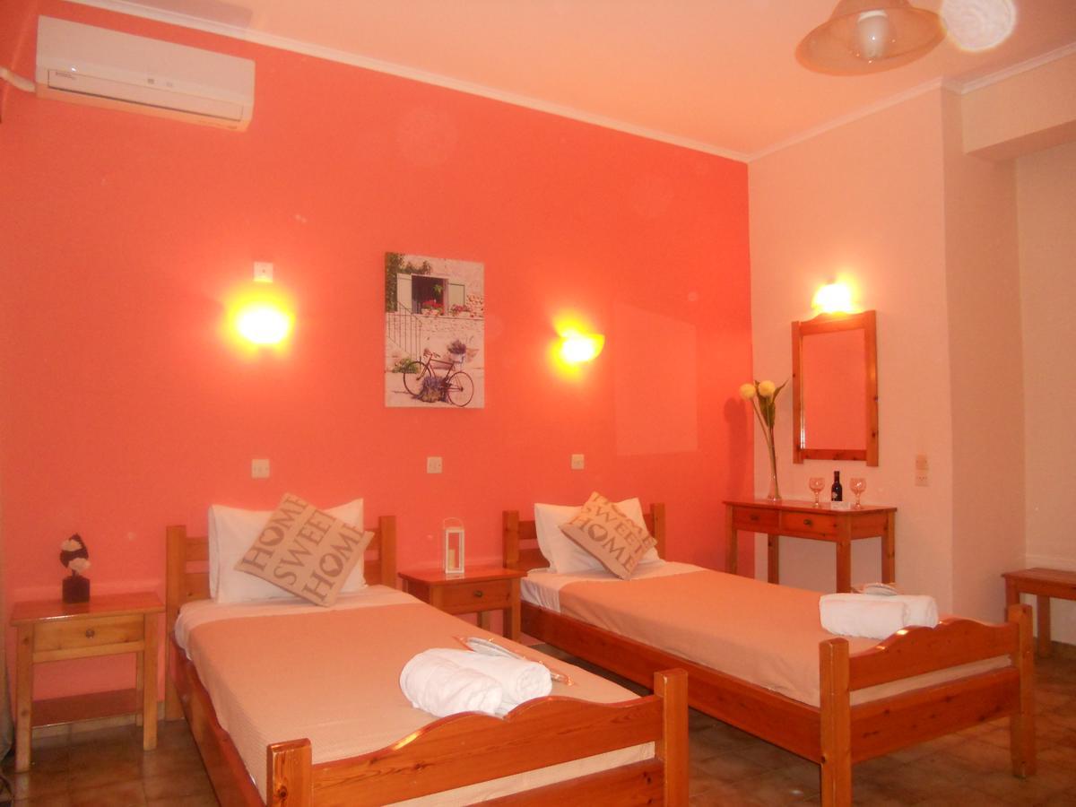 Elli Marina Studios And Apartments Benitses (Corfu) Exterior foto