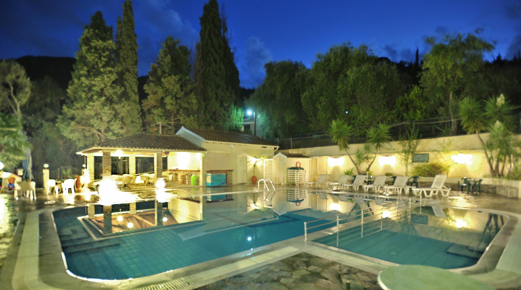 Elli Marina Studios And Apartments Benitses (Corfu) Exterior foto