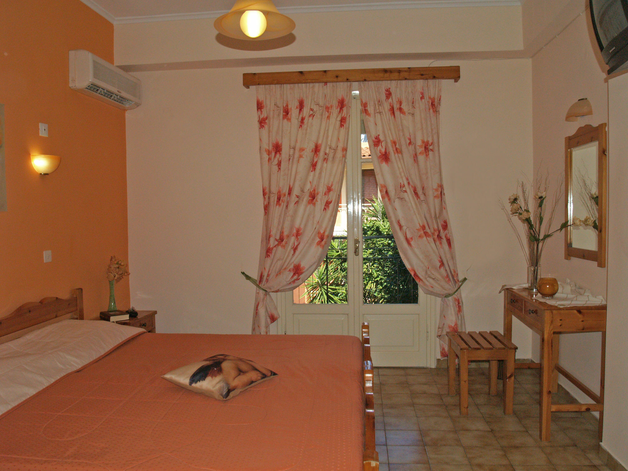 Elli Marina Studios And Apartments Benitses (Corfu) Exterior foto