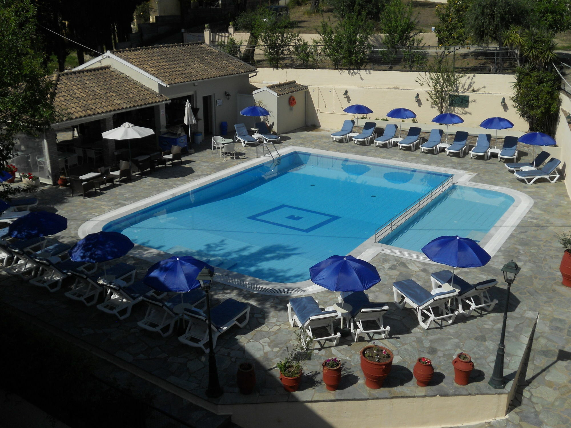 Elli Marina Studios And Apartments Benitses (Corfu) Exterior foto