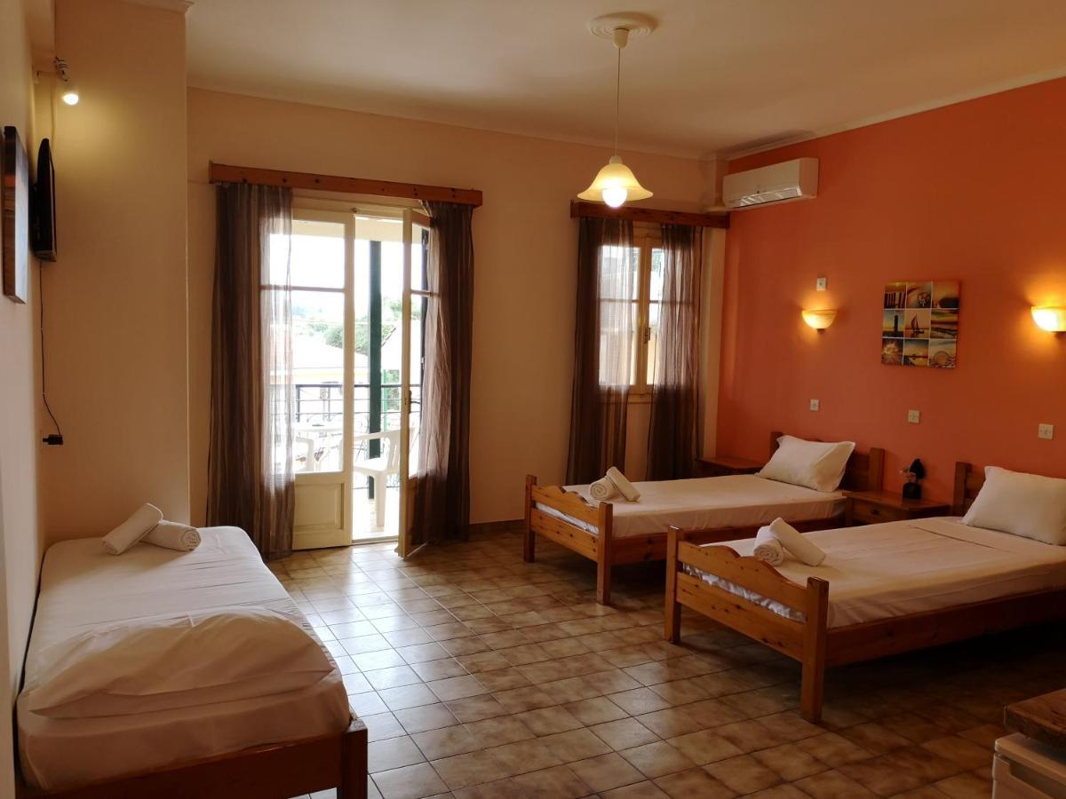 Elli Marina Studios And Apartments Benitses (Corfu) Exterior foto